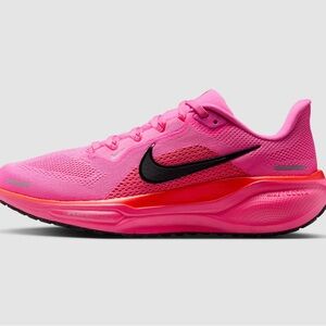 Nike Women's Air Zoom Pegasus 41 Sneakers